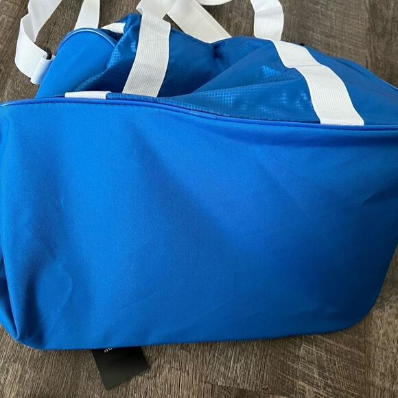 New‎ Balance Core Performance Small Duffel Bag - Picture 4 of 4